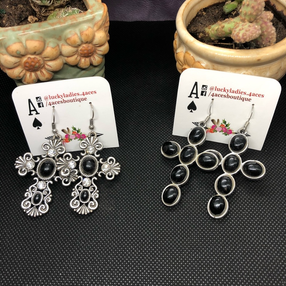 🎱 Cross Rhinestone & Beads Western Earrings